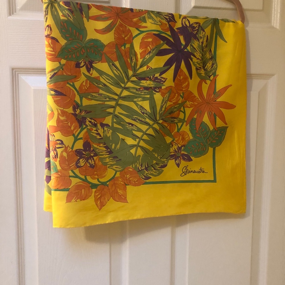 Shinawatra silk scarf